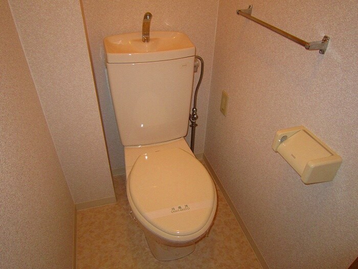 物件内観写真10　(トイレ)