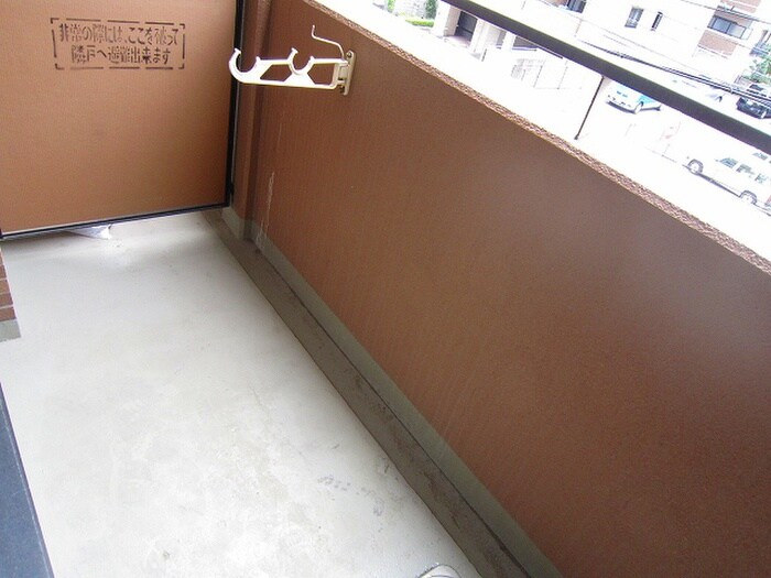 物件内観写真16　(ベランダ・バルコニー)