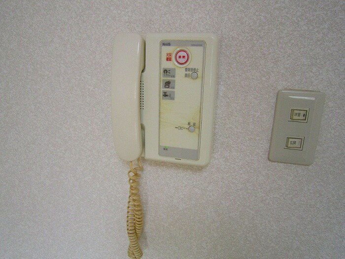 物件内観写真18　(廊下)