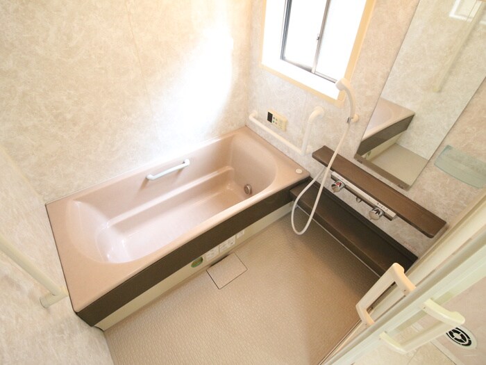 物件内観写真8　(バス／シャワールーム等)