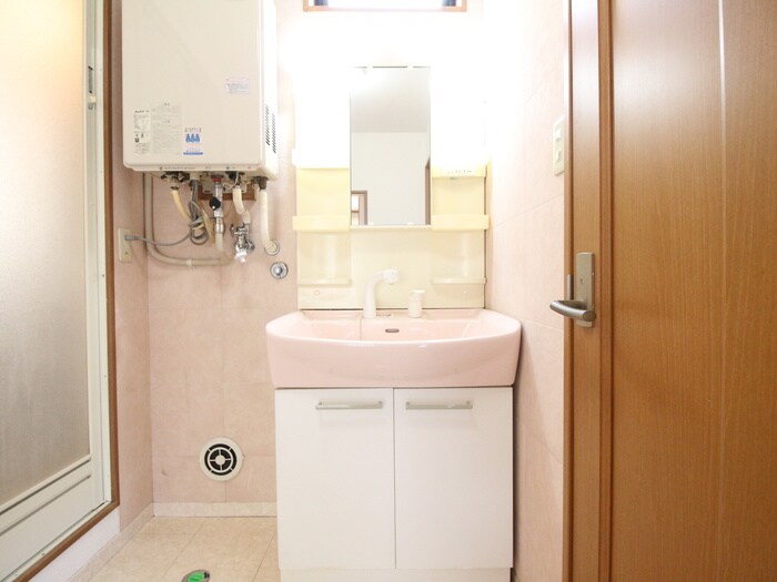 物件内観写真9　(洗面)