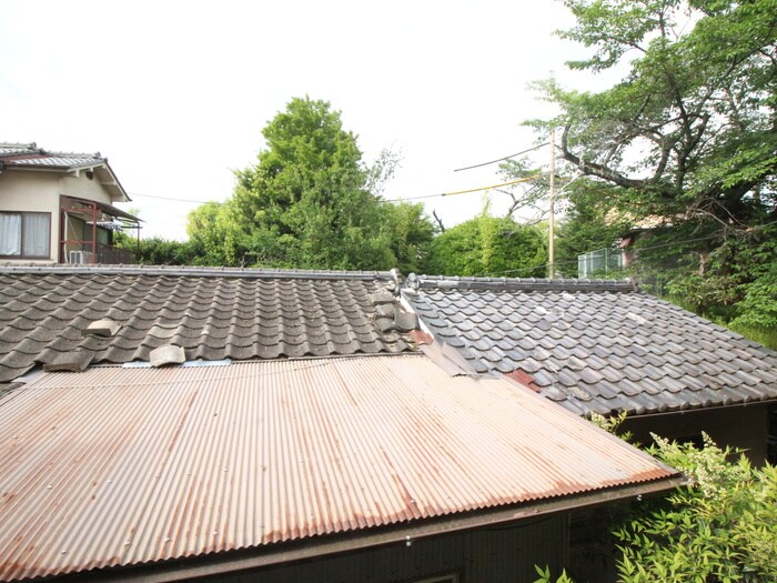 物件内観写真13　(室内からの展望)