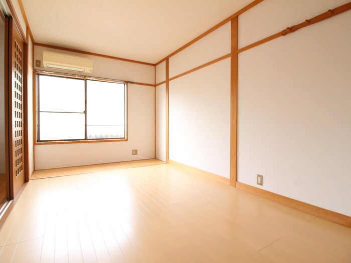 物件内観写真15　(居室)