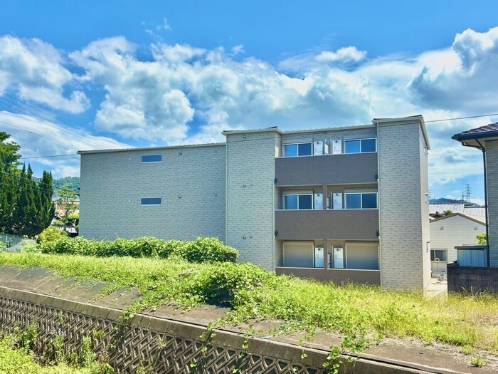 物件外観写真3　(その他)