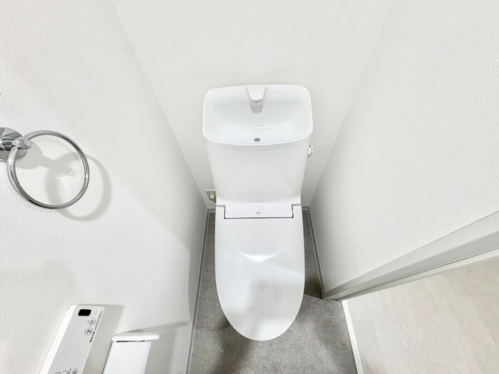 物件内観写真11　(トイレ)