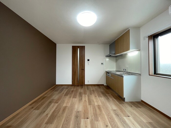 物件内観写真9　(居室)