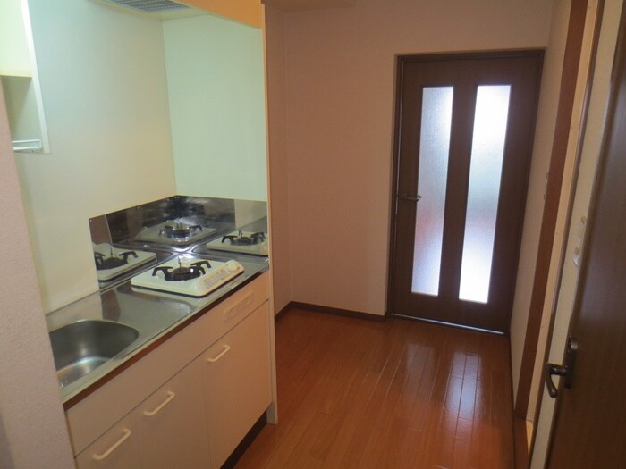 物件内観写真14　(廊下)