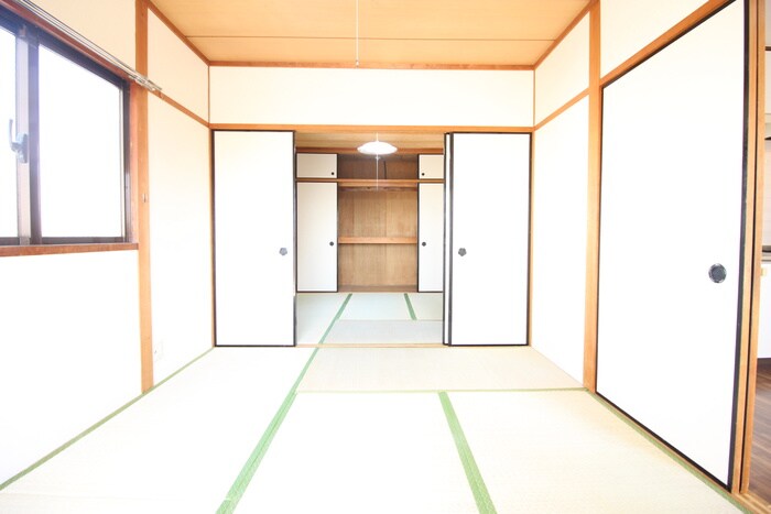 物件内観写真8　(居室)