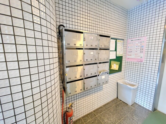 物件外観写真4　(建物設備)