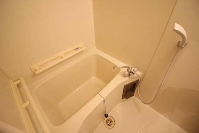 物件内観写真12　(バス／シャワールーム等)