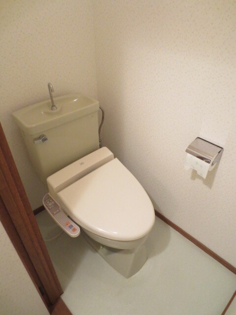 物件内観写真16　(トイレ)