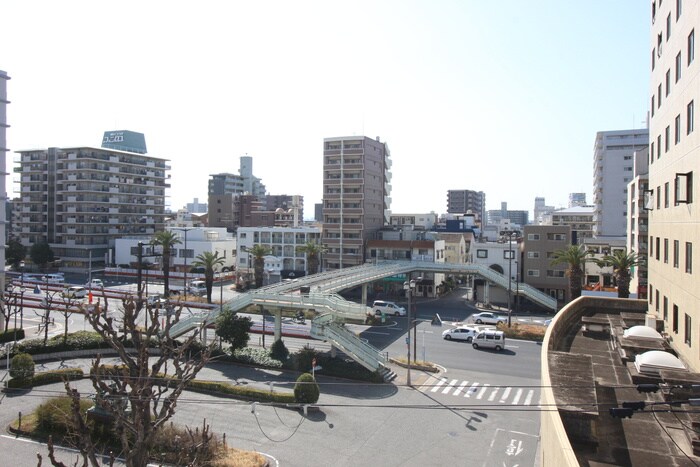 物件内観写真17　(室内からの展望)