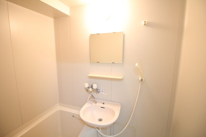 物件内観写真18　(洗面)