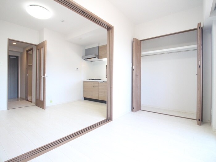 物件内観写真7　(居室)