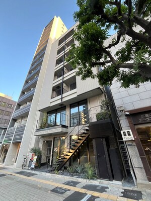 オークビル外観写真