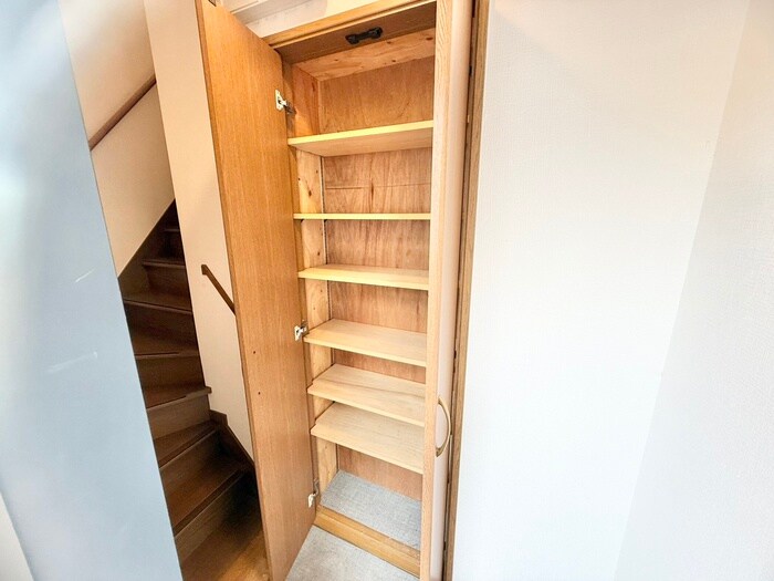 物件内観写真17　(靴箱)