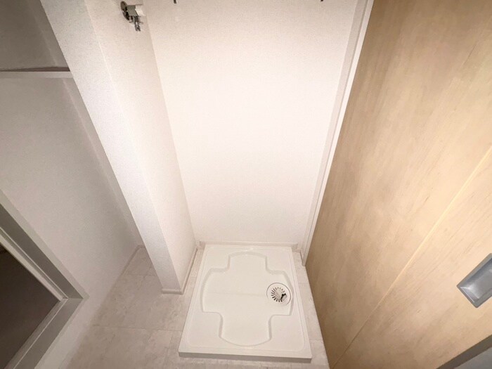 物件内観写真15　(洗濯機置場)