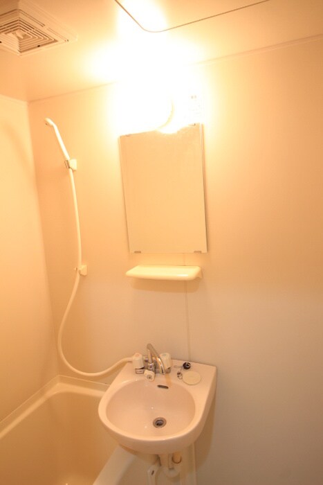 物件内観写真11　(洗面)