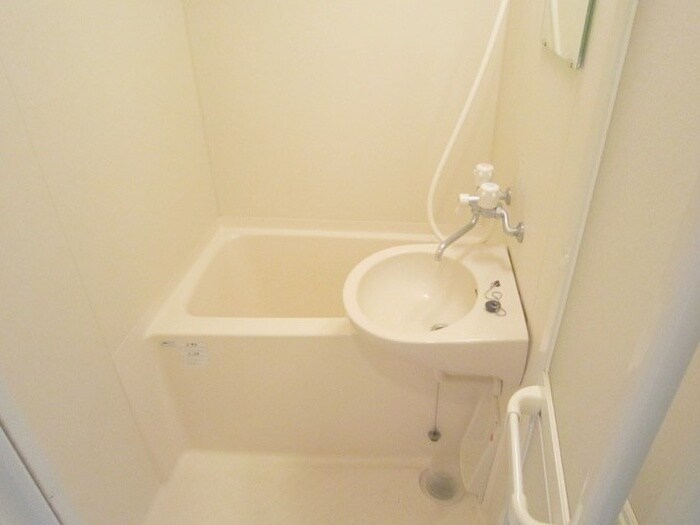物件内観写真13　(バス／シャワールーム等)