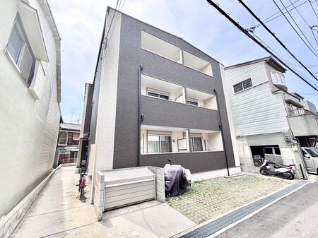 ドムス寝屋川外観写真