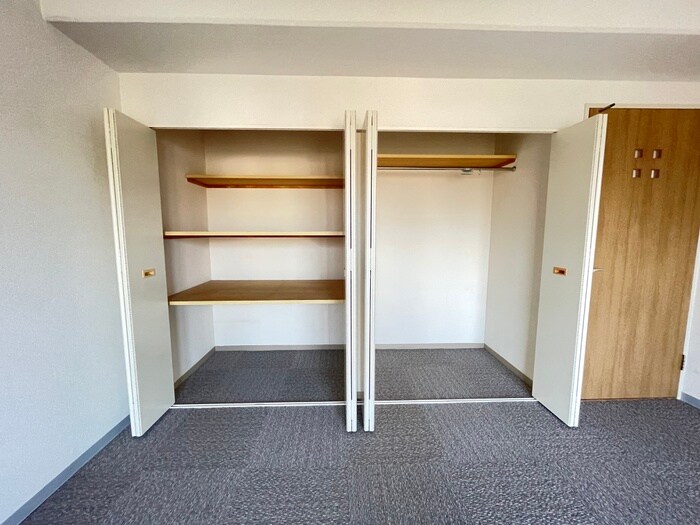 物件内観写真9　(収納)