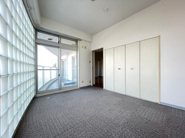 物件内観写真11　(居室)