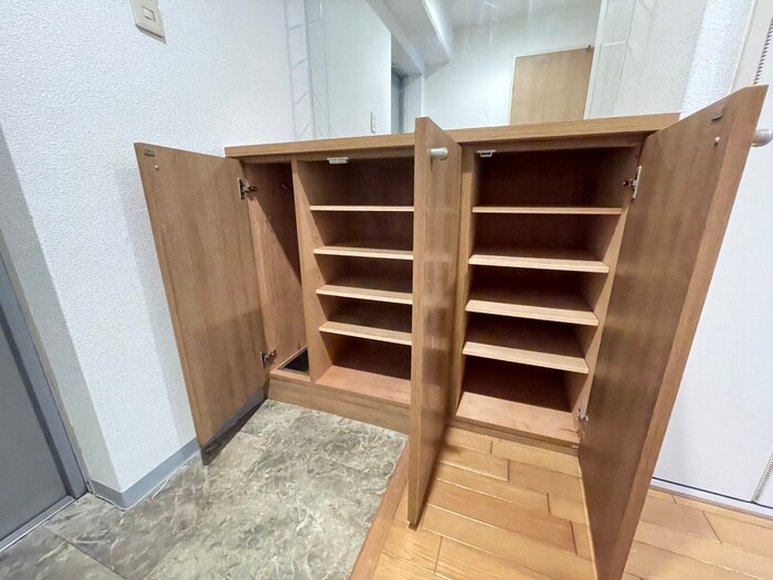 物件内観写真20　(靴箱)