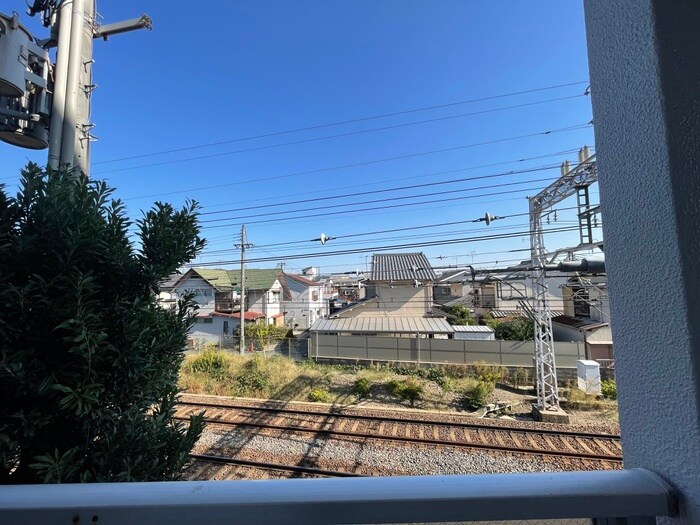 物件内観写真22　(室内からの展望)