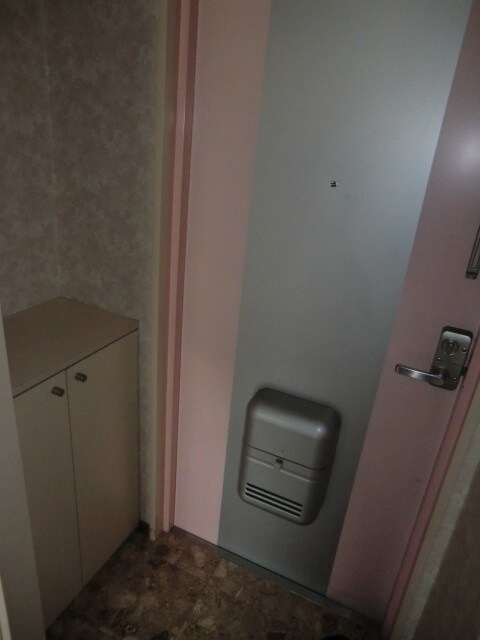 物件内観写真8　(靴箱)