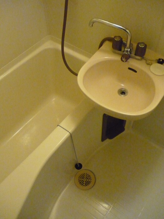 物件内観写真10　(洗面)