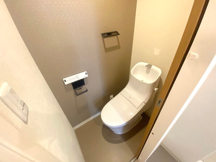 物件内観写真10　(トイレ)