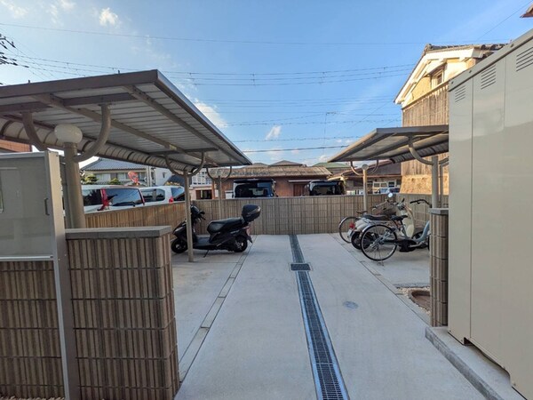 駐輪場