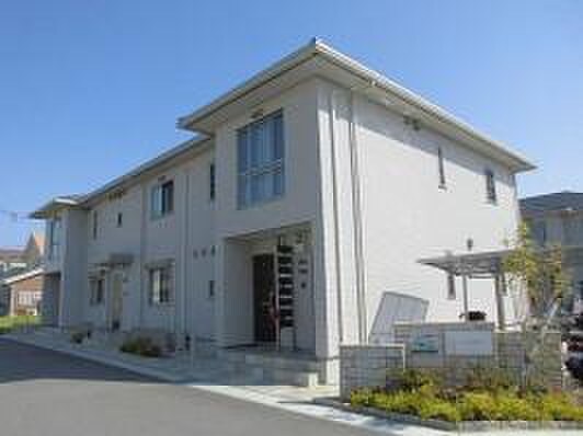 物件外観写真2　(駐輪場)