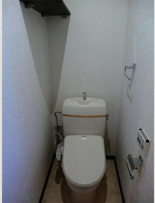 物件内観写真7　(トイレ)