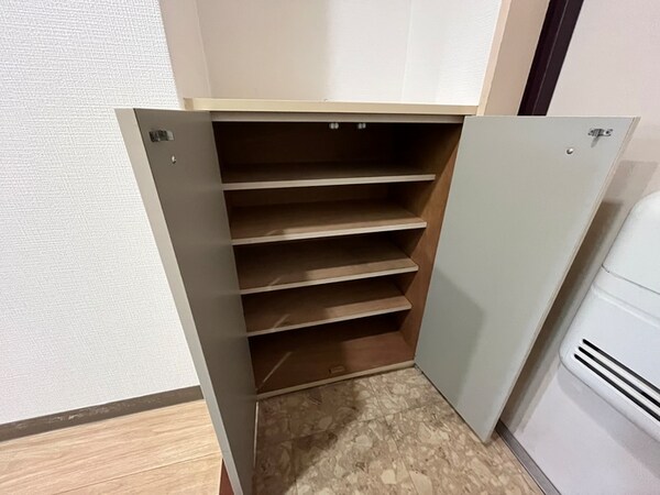 靴箱