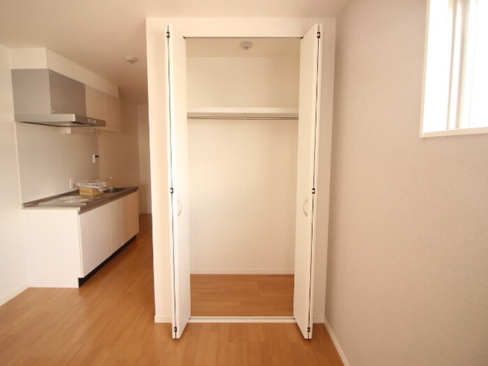 物件内観写真9　(収納)