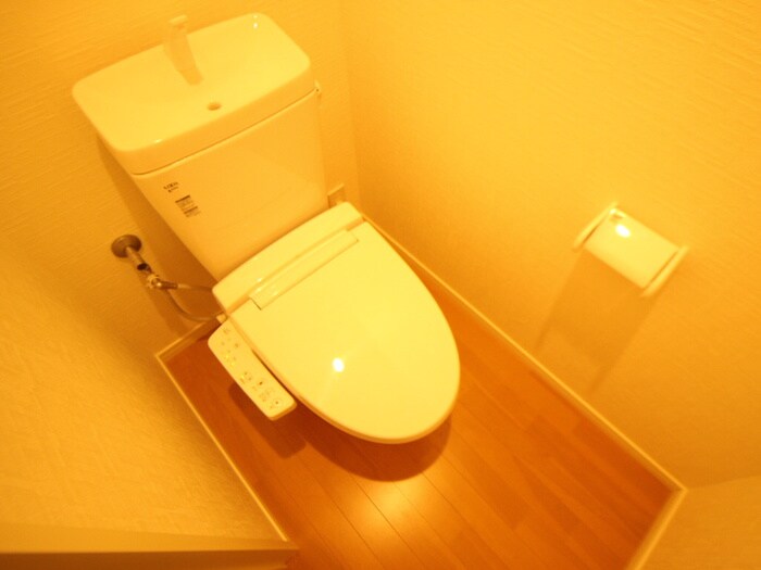 物件内観写真10　(トイレ)