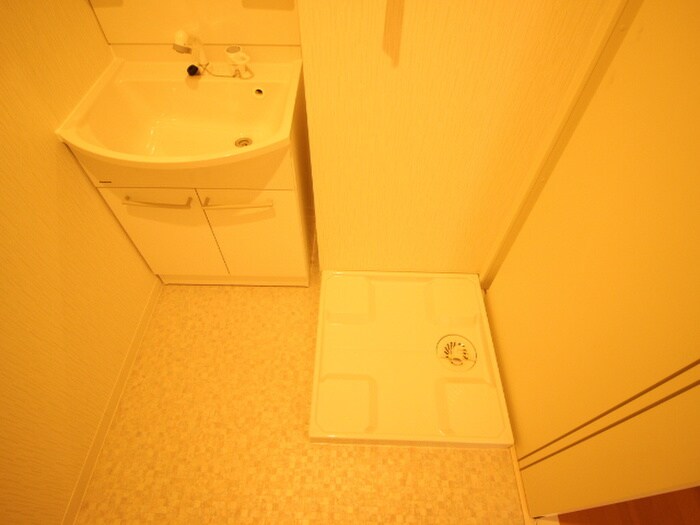 物件内観写真21　(洗濯機置場)