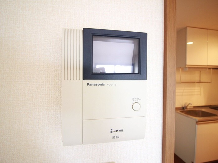 物件内観写真18　(玄関)