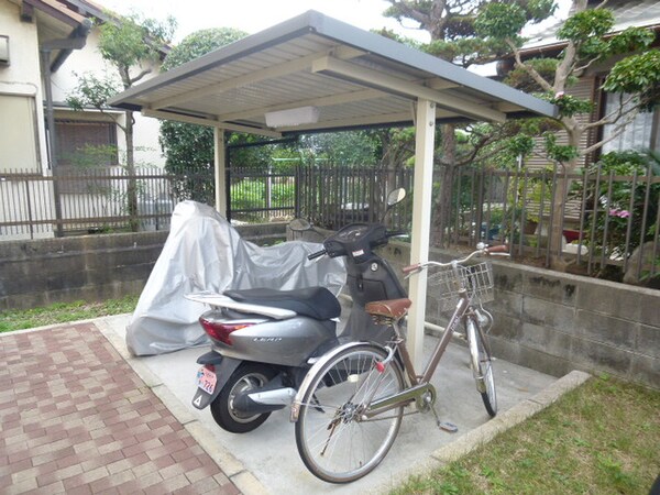 バイク置き場