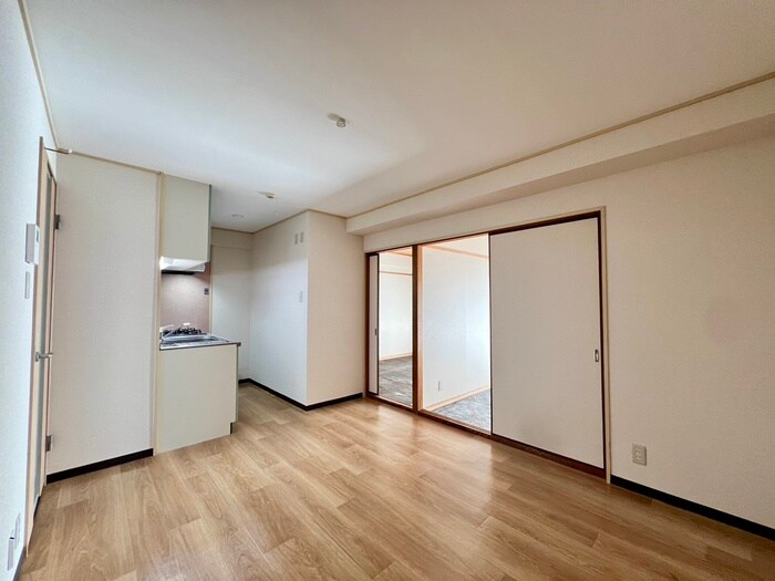 物件内観写真7　(居室)