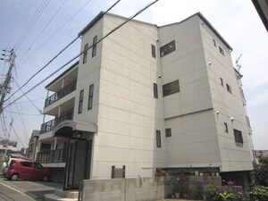 霞コ－ポラス外観写真