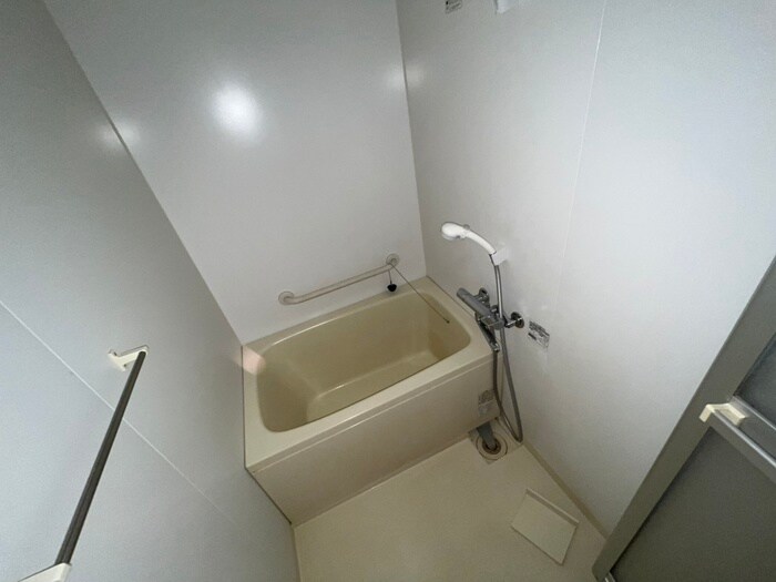 物件内観写真10　(バス／シャワールーム等)