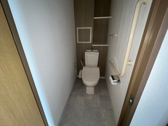物件内観写真12　(トイレ)