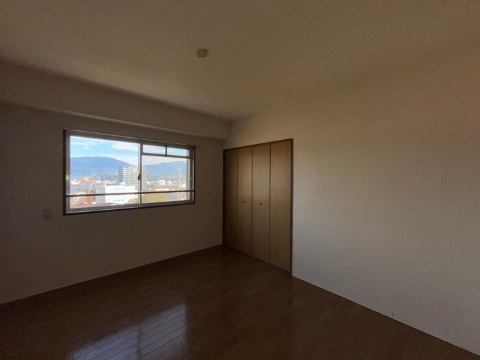 物件内観写真15　(居室)