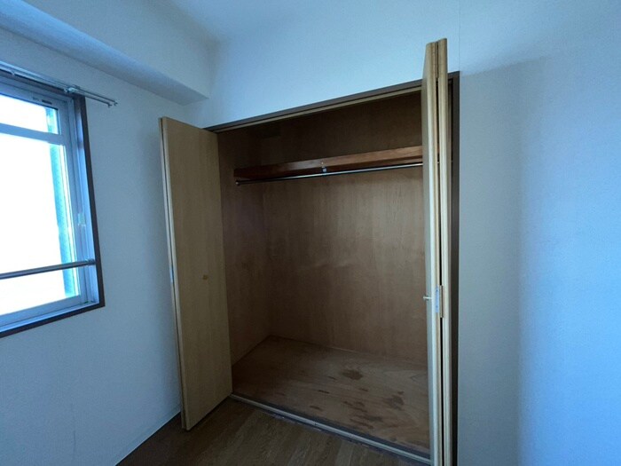 物件内観写真16　(収納)