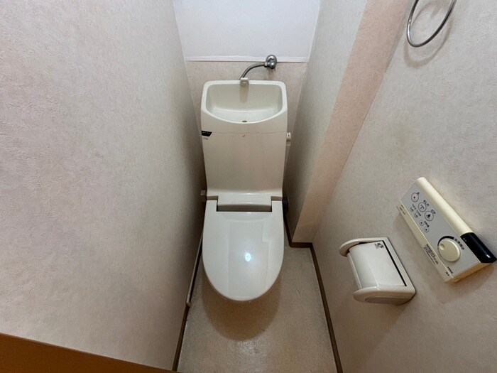 物件内観写真10　(トイレ)