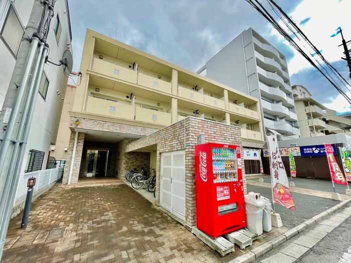 物件外観写真1　(外観写真)