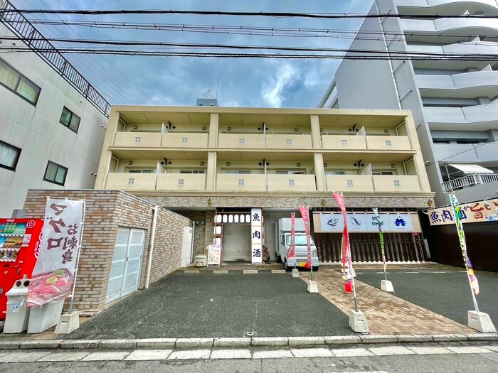 物件外観写真2　(外観写真)