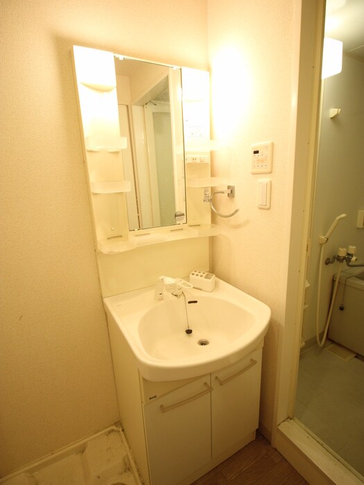 物件内観写真12　(洗面)